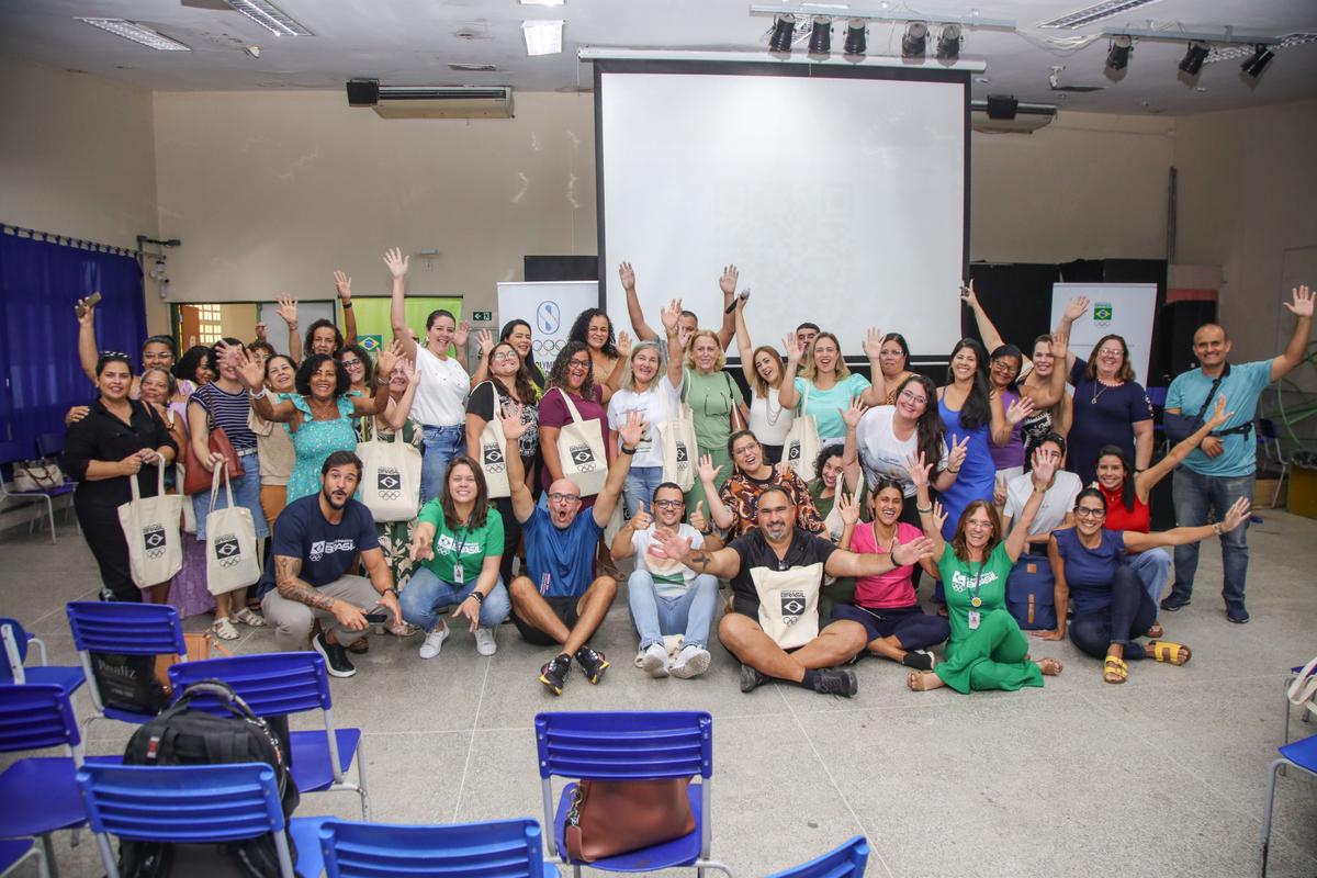 Vila Velha recebe formação do programa Transforma e celebra os valores olímpicos
